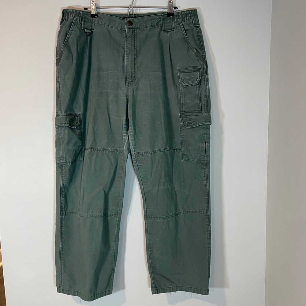 5.11 Tactical Series Mens 40/30 Green Cotton Cargo Pants Style 74251 Thrashed
